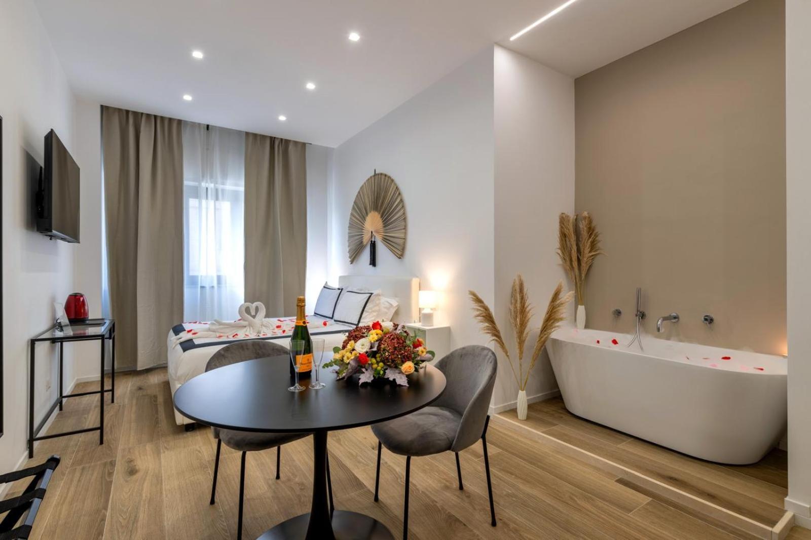 Dimora Fralu Hotel Bari Ngoại thất bức ảnh